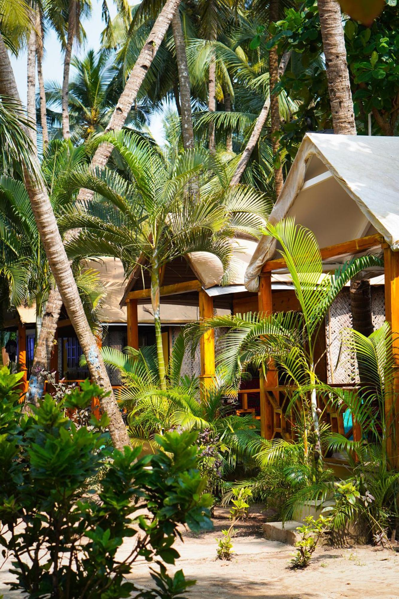 Sameer Beachfront Cottages Canacona Exterior photo